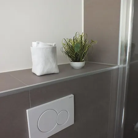 아파트 Ferienwohnung Godtel 바트노이에나르아르바일러